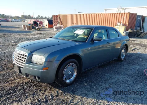 2006 Chrysler 300 Touring z USA, uszkodzony, nr VIN 2C3LA53G76H108463